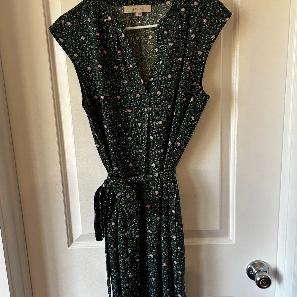 Loft Green Floral Shift Dress